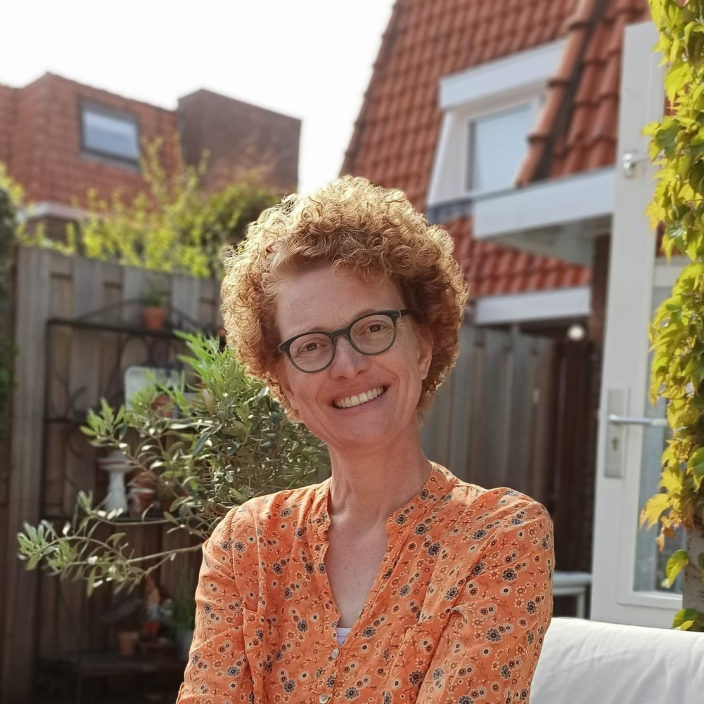 Bij het Lorentz Lyceum in Arnhem staat Simon aan het roer van de formatie. Als formatieadviseur is hij verantwoordelijk voor de opzet van het formatieplan (de rekenkundige kant), het bijhouden van